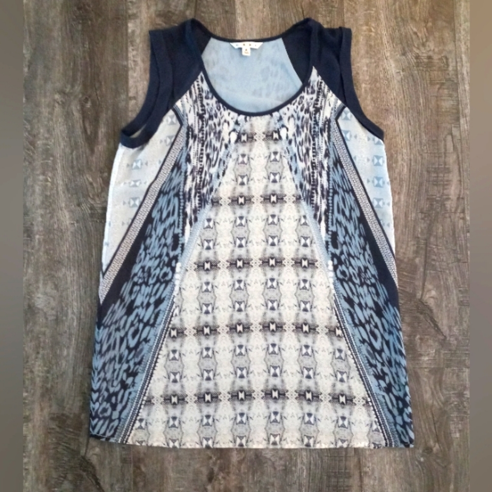 CAbi ize Small women's sleeveless tunic blouse